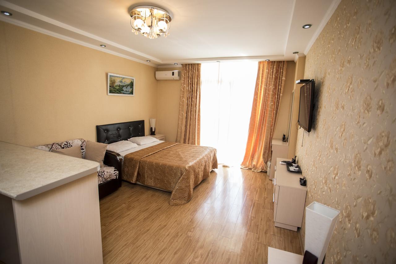 Apartment On Sherif Khimshiashvili Street 15B Batumi Exterior photo